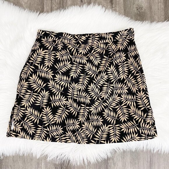 Allyson Whitmore Golf Petite 12P Black Tan Leaves Skort - Picture 1 of 11